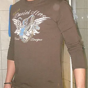 We gallery image