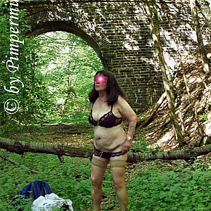 outdoors 10 gallery image