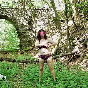 outdoors 10 gallery image