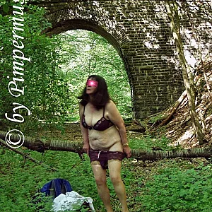 outdoors 10 gallery image