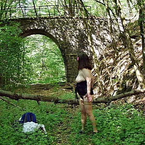 outdoors 9 gallery image