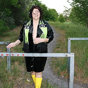 yellow black gallery image