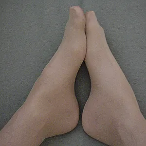 Stinkende Strumpfhose meiner Frau Galeriebild