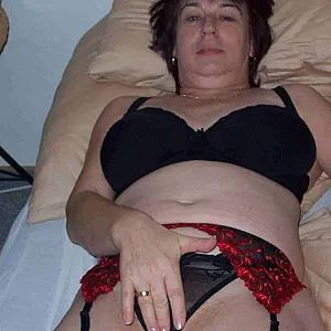 barbra gallery image