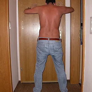 First image of erosiggi's Gallery - small striptease