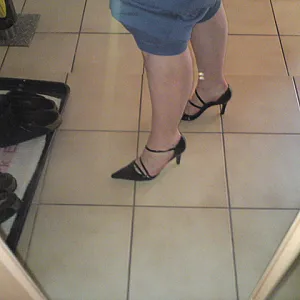 Shoes gallery image