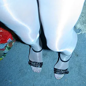Meine weisse Glanz Strumpfhose Galeriebild