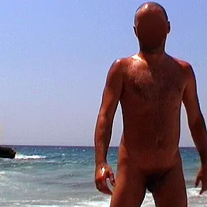 First image of axelberlin's Gallery - naked at the beach (3)