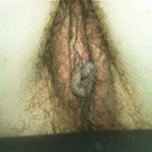 hairy cunt and housewife feet gallery image