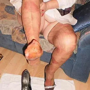 Sperma in den Schuh Galeriebild