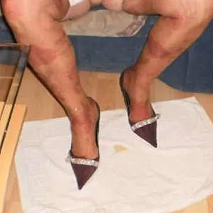 Sperma in den Schuh Galeriebild