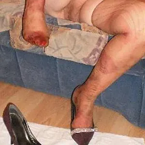 Sperma in den Schuh Galeriebild