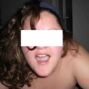 Sie bekommt was zum Schlucken Galeriebild