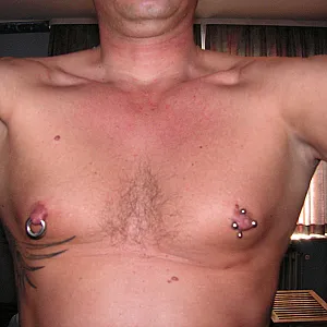 meine piercings Galeriebild