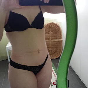 Sonja the hot lady gallery image