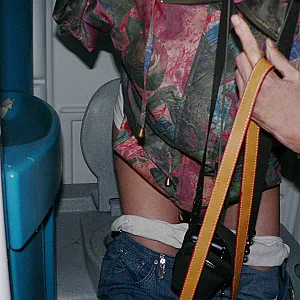 Iris peeing gallery image