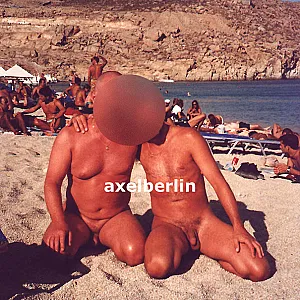 nackt am strand (2) Galeriebild