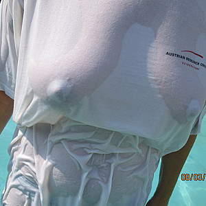 Wet T-Shirt for RAKETE2 gallery image