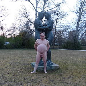 Nr.2  55Paul55 Nackt vor dem See Galeriebild