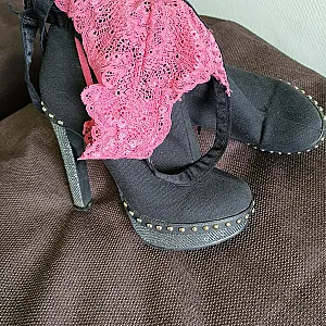 Schuhe und Höschen Galeriebild
