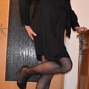 Mein neues Kleid und die neuen Higheels sind von Zalando angekommen Galeriebild
