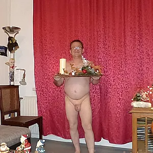 55Paul55 nackt zur Weihnachtszeit Teil 1 Galeriebild