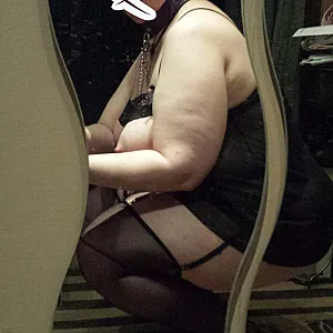 sexy pics in black dessous gallery image