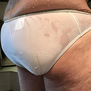Neue Badewäsche u, -strings Galeriebild