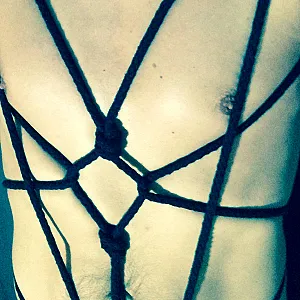 Self-Bondage - 1. gallery image