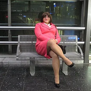 Kostüm pink 10 / 2016 Galeriebild