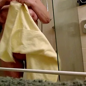 showering in the hotel gallery image