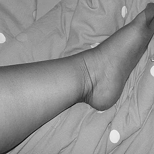 nylonfeets gallery image