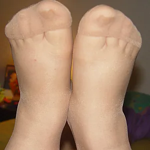nylonfeets gallery image
