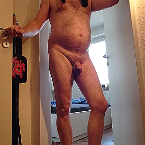 NylonFace ist Nackt ** Black FSH ** Galeriebild