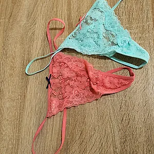 Pantys and shoes gallery image