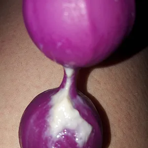 Liebeskugeln in  der Pussy Galeriebild