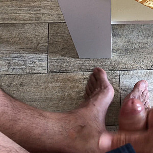 First Image Of sohle57072's Video - Jerk Off on my feet
