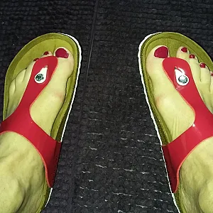 Das erste Bild von birkenstockfahn's Galerie - geil in wäsche und schuhe
