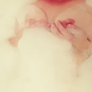 Bathingtime gallery image