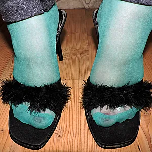 Mules,Nylon,Fotze und Titten Galeriebild