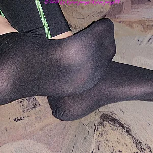 Schwarze Sneaker Socken aus der Drogerie Galeriebild
