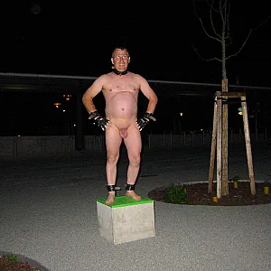 55Paul55 der nackte Galeriebild