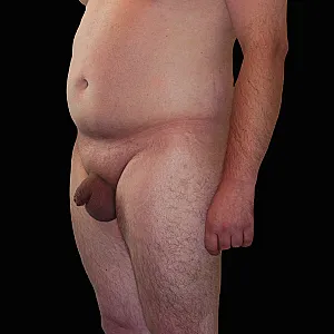 Full Body gallery image