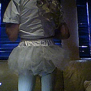 Me Sissy gallery image