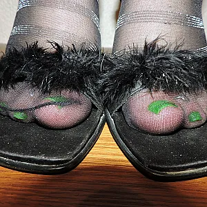 Mules Tits gallery image