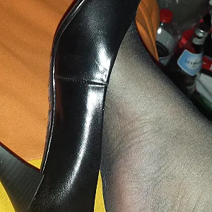 nylon feets gallery image