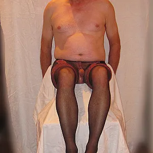 slavepresentation 11 gallery image