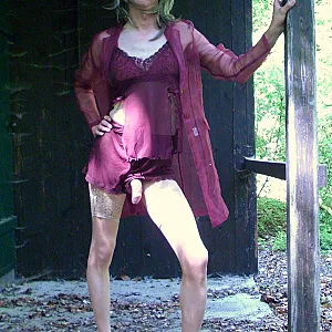 outdoor in wood gallery image