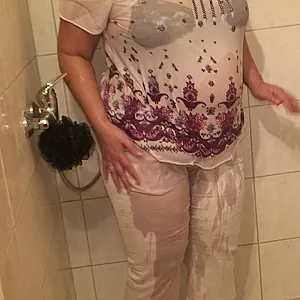Dressed under the SHOWER gallery image
