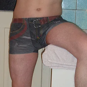 me again gallery image
